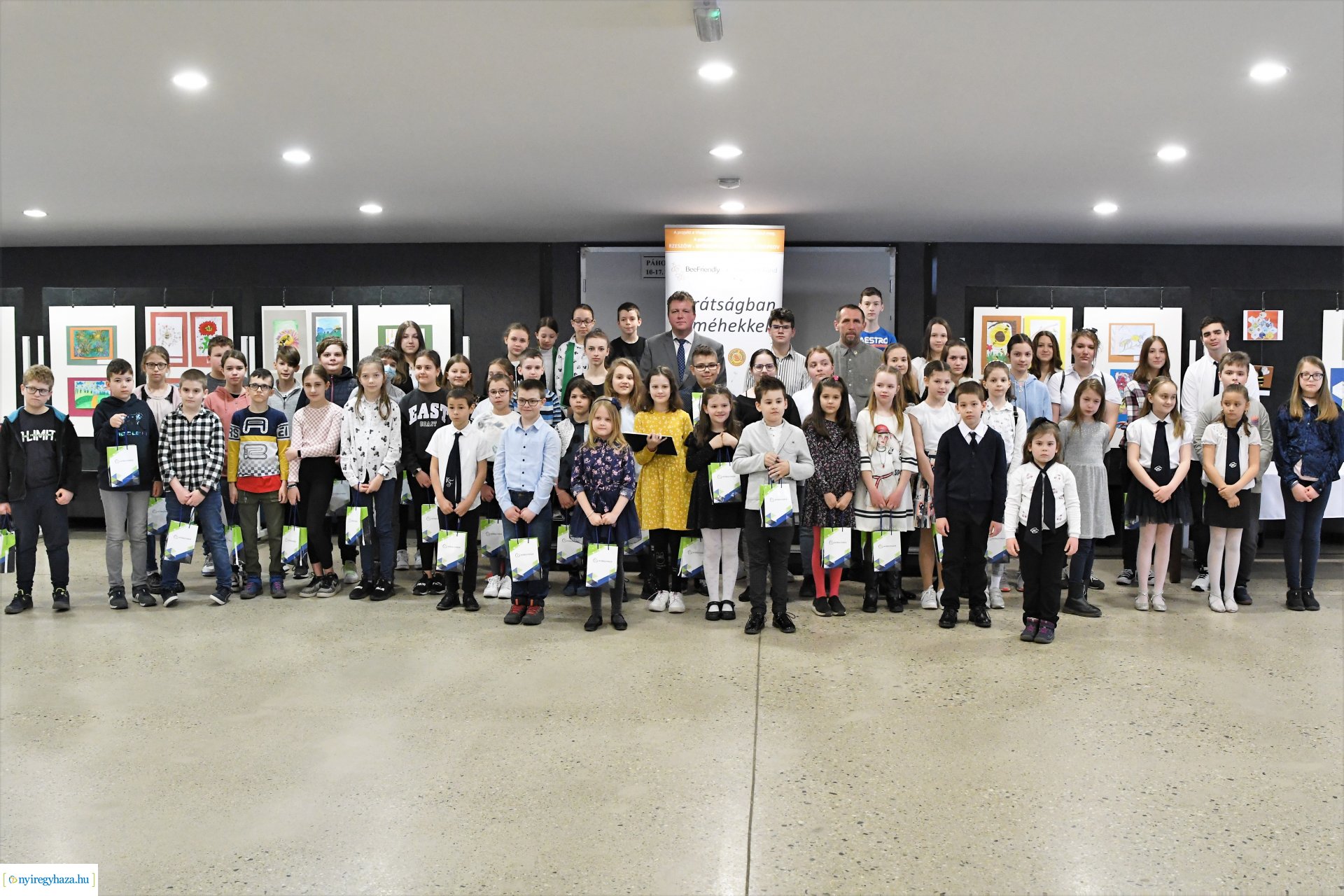 Barátságban a méhekkel - rajzpályázat eredményhirdetés 