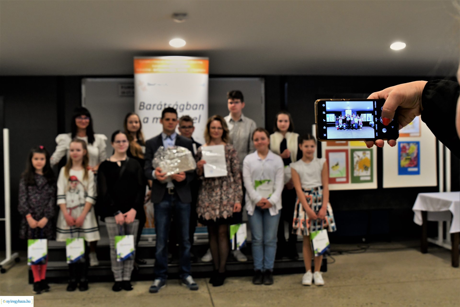 Barátságban a méhekkel - rajzpályázat eredményhirdetés 