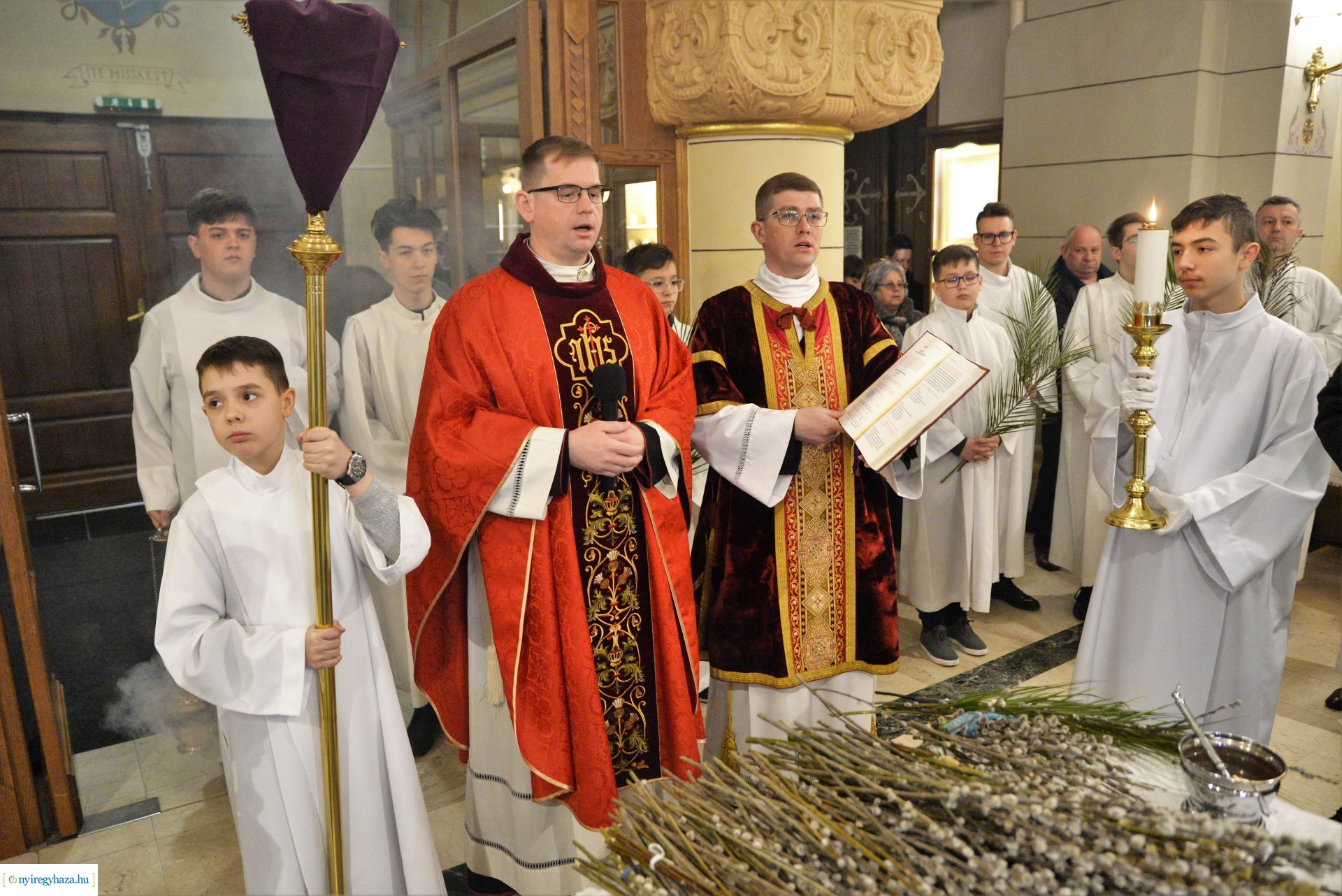 Barkaszentelés a Magyarok Nagyasszonya-társszékesegyházban 2023.