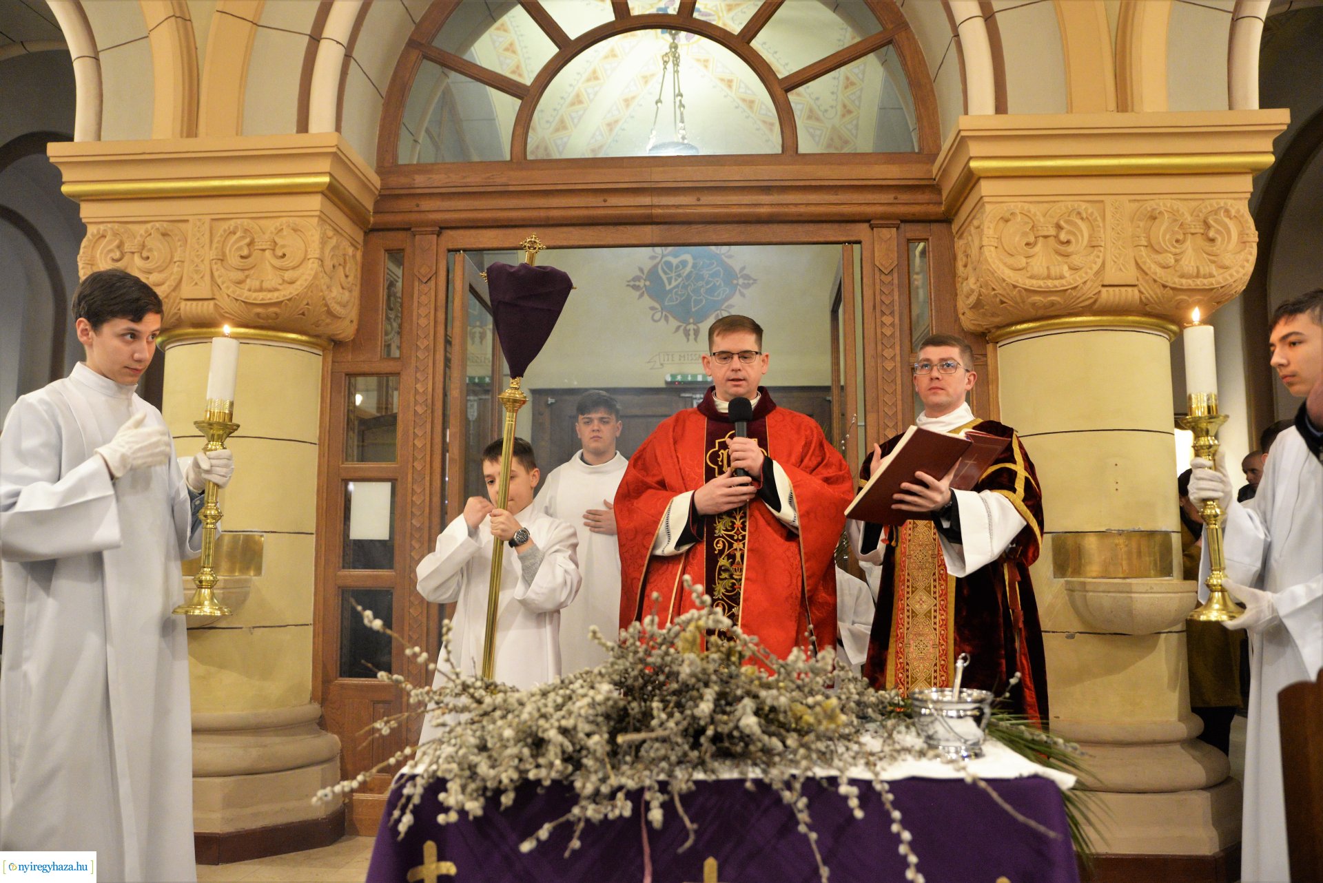 Barkaszentelés a Magyarok Nagyasszonya-társszékesegyházban 2023.