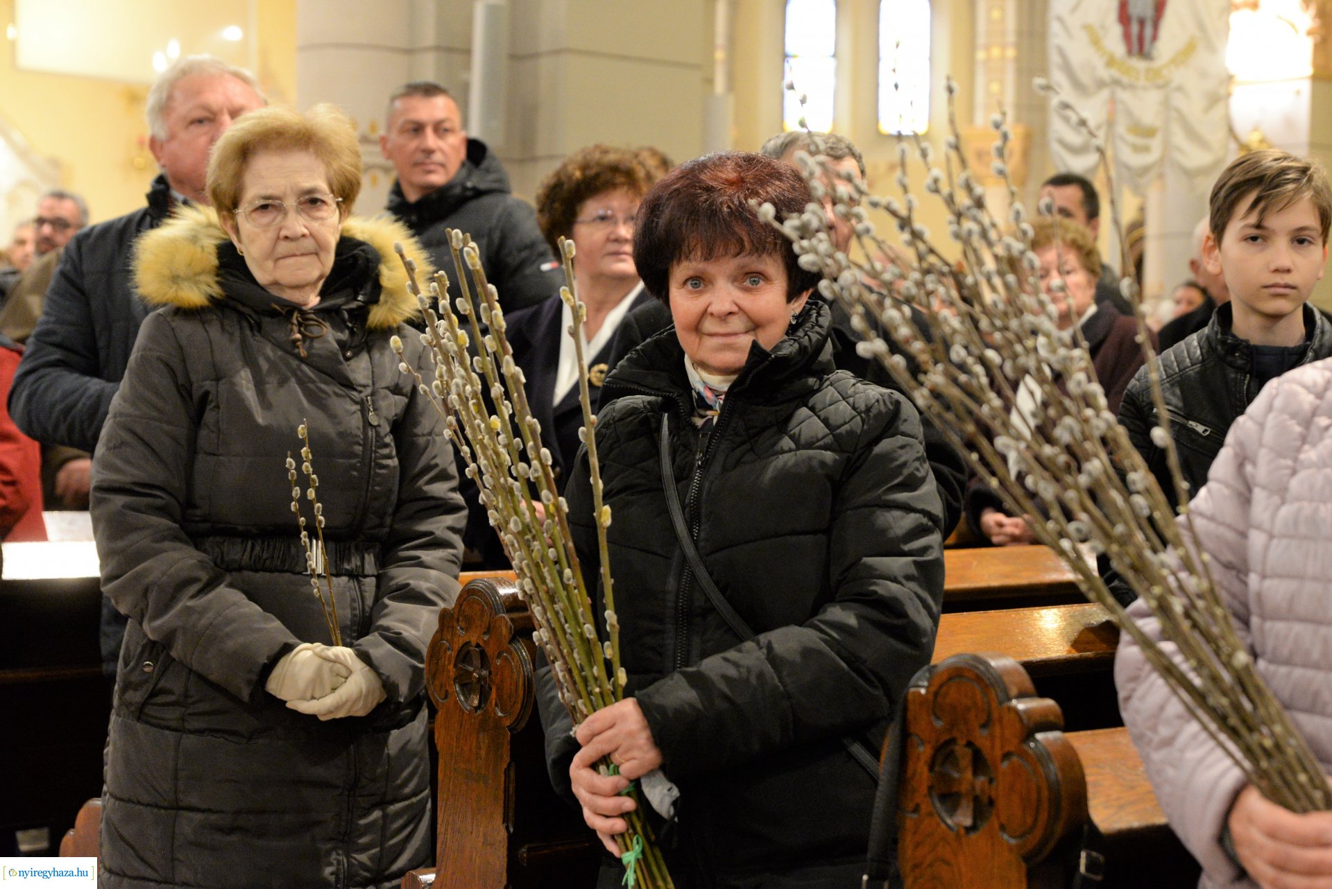 Barkaszentelés virágvasárnapon a Magyarok-Nagyasszonya társszékesegyházban