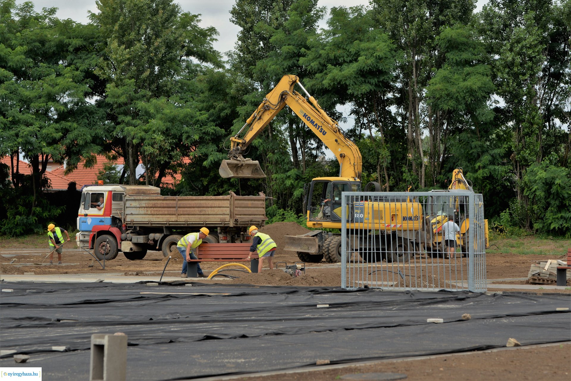 Barnamezős beruházás második ütem - készül a Tagló utcán a szabadidőpark
