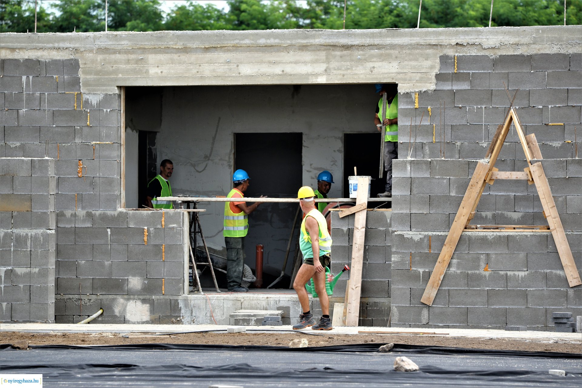 Barnamezős beruházás második ütem - készül a Tagló utcán a szabadidőpark