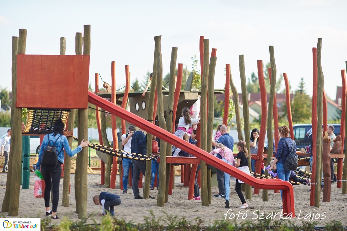 Barnamezős családi nap