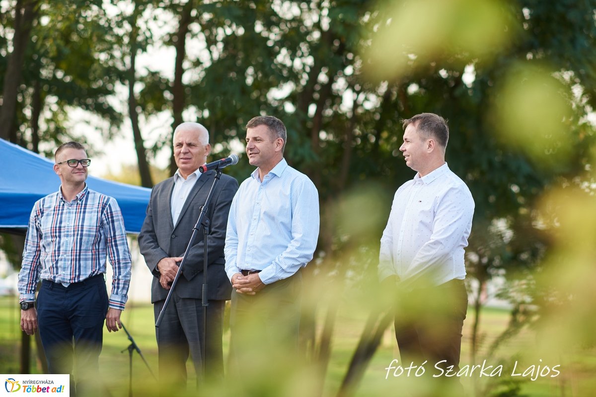 Barnamezős családi nap