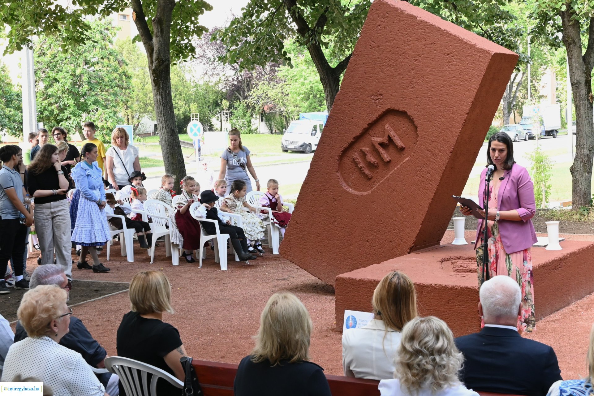 Barzó Mihály emléke előtt tisztelegtek a Robinson-dombon