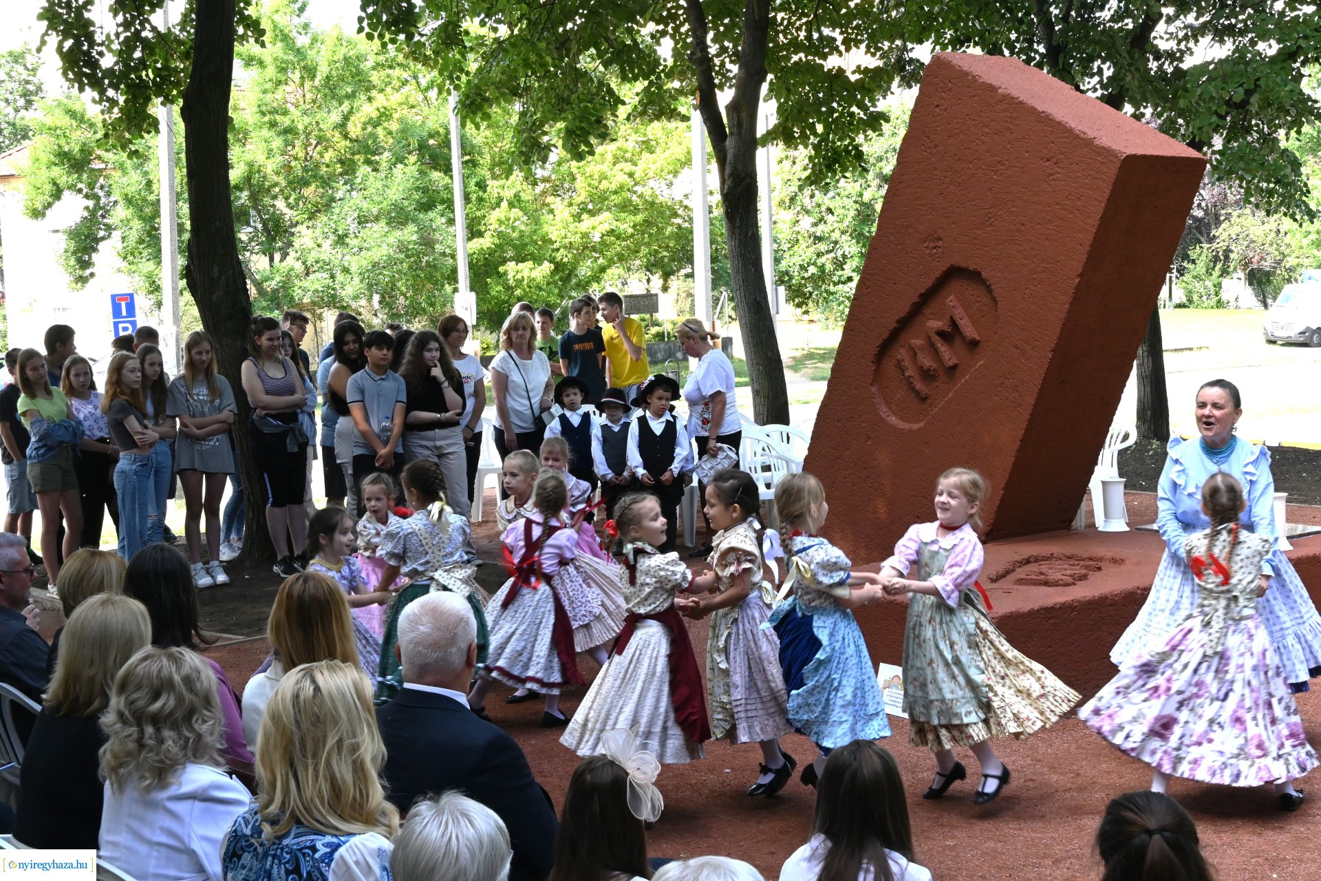 Barzó Mihály emléke előtt tisztelegtek a Robinson-dombon