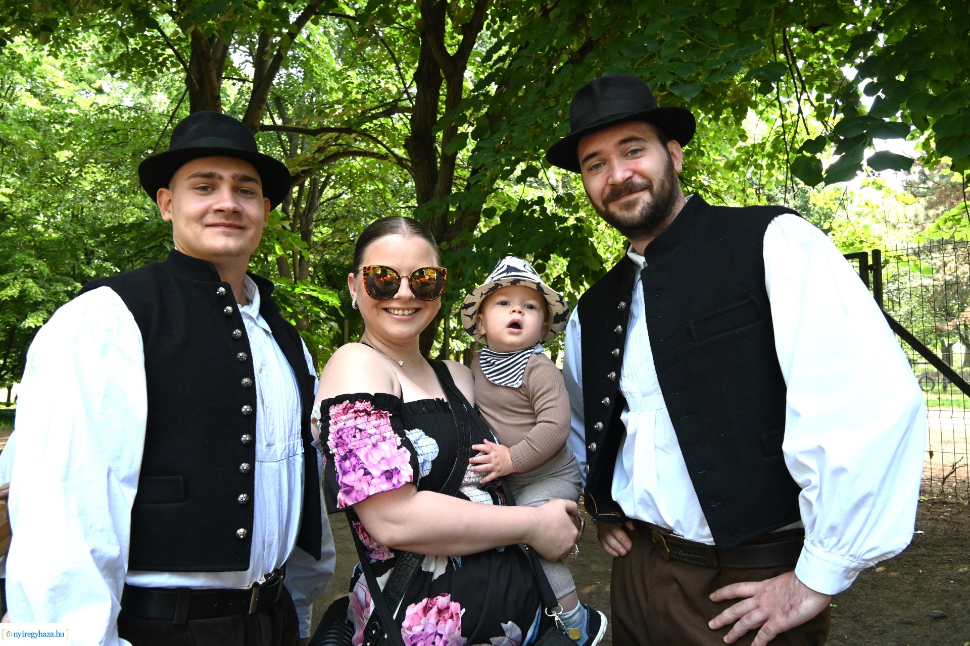 Barzó Mihály emléke előtt tisztelegtek a Robinson-dombon