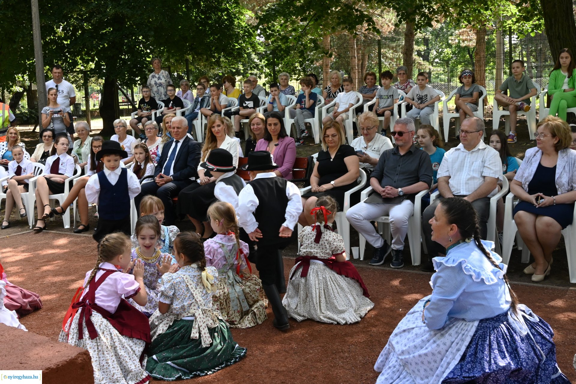 Barzó Mihály emléke előtt tisztelegtek a Robinson-dombon