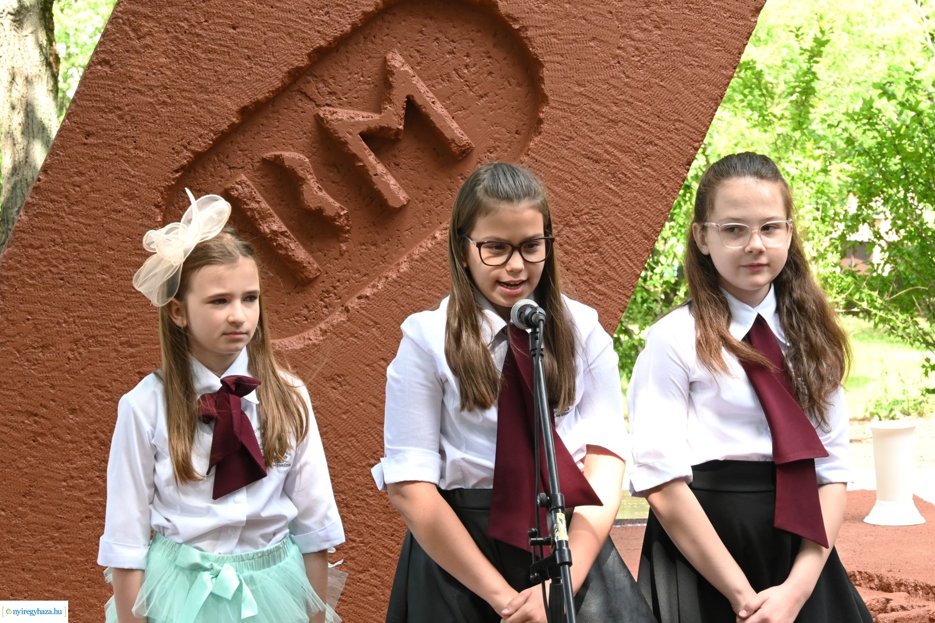 Barzó Mihály emléke előtt tisztelegtek a Robinson-dombon