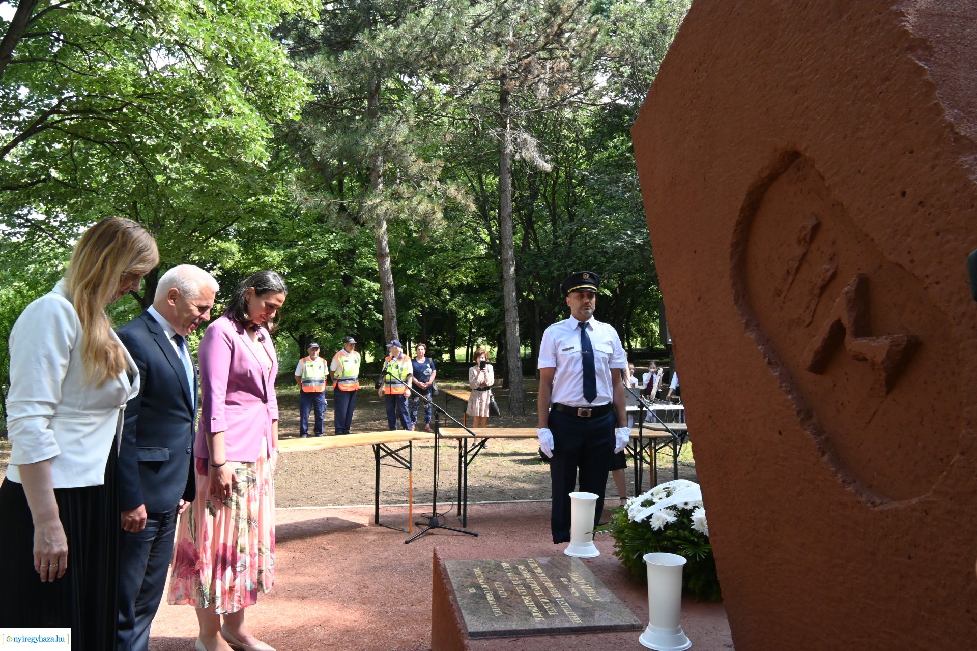 Barzó Mihály emléke előtt tisztelegtek a Robinson-dombon