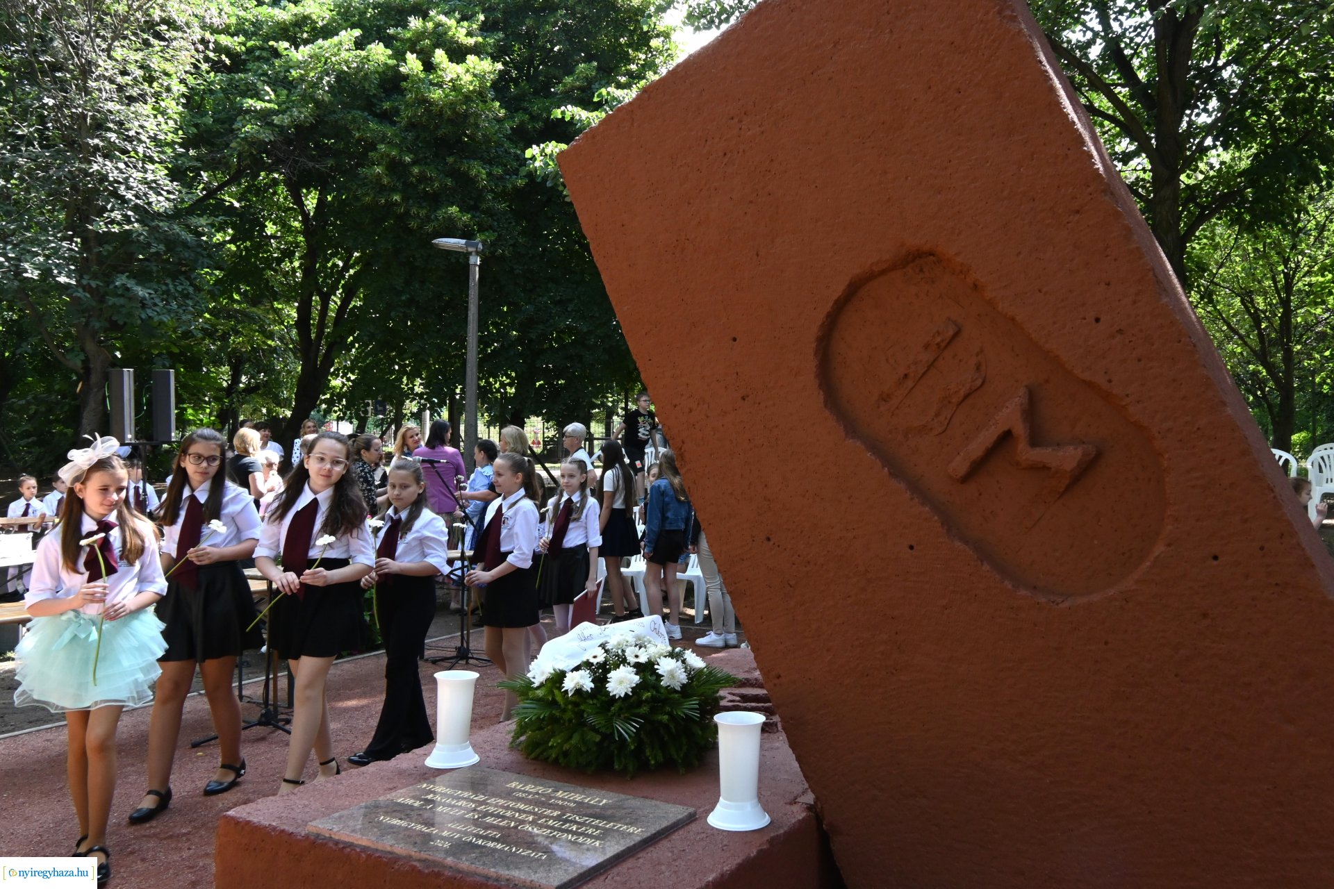 Barzó Mihály emléke előtt tisztelegtek a Robinson-dombon