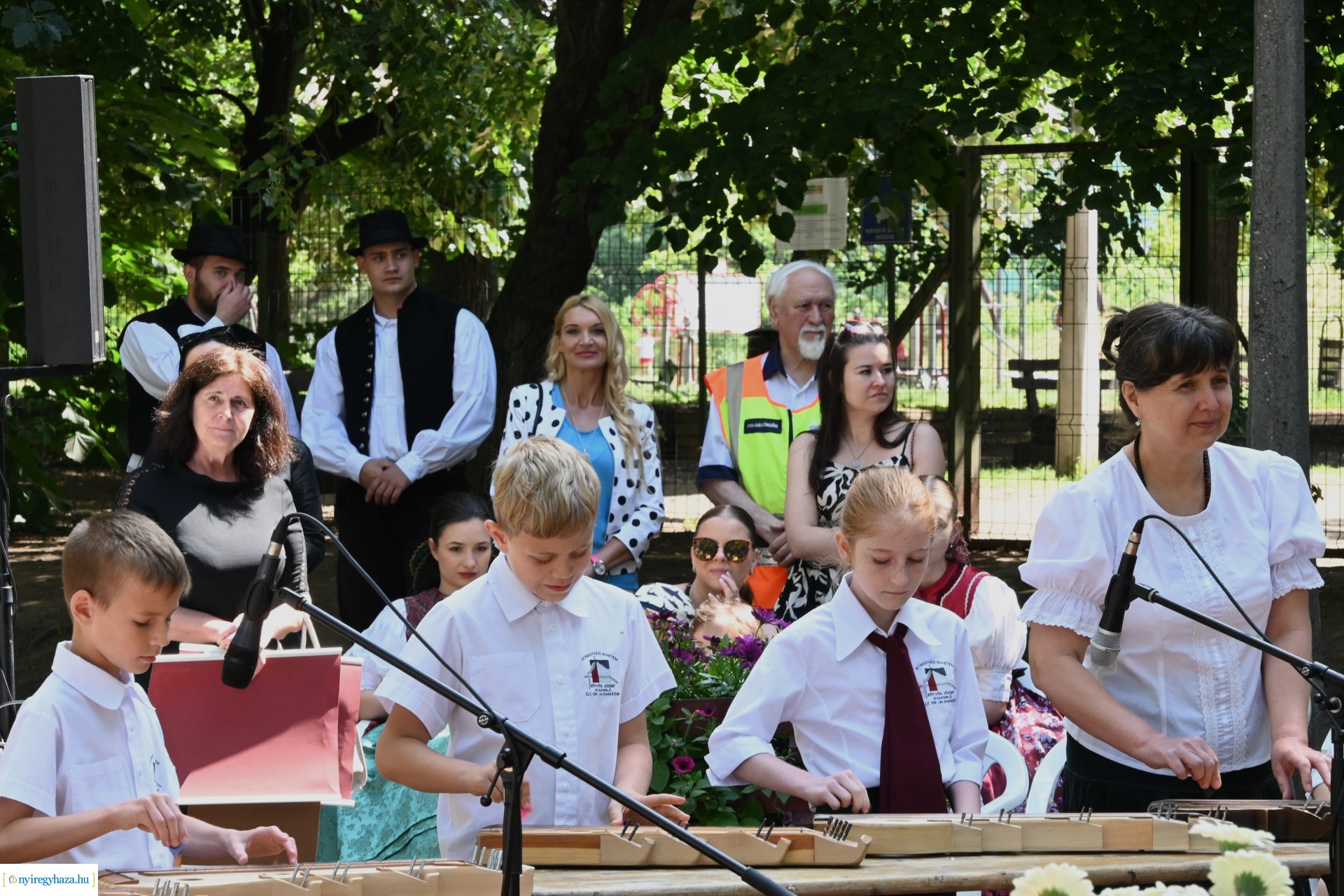 Barzó Mihály emléke előtt tisztelegtek a Robinson-dombon