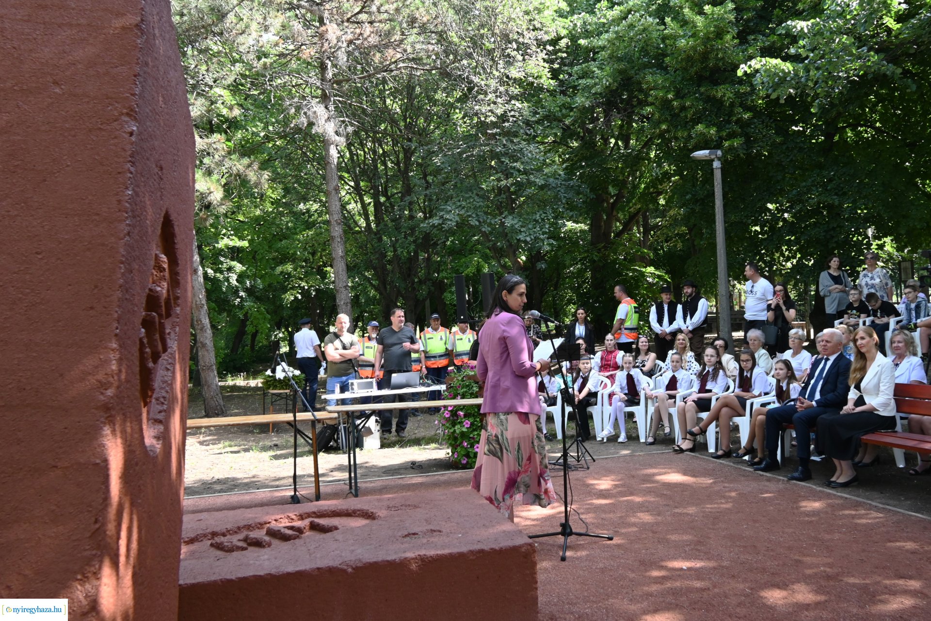 Barzó Mihály emléke előtt tisztelegtek a Robinson-dombon