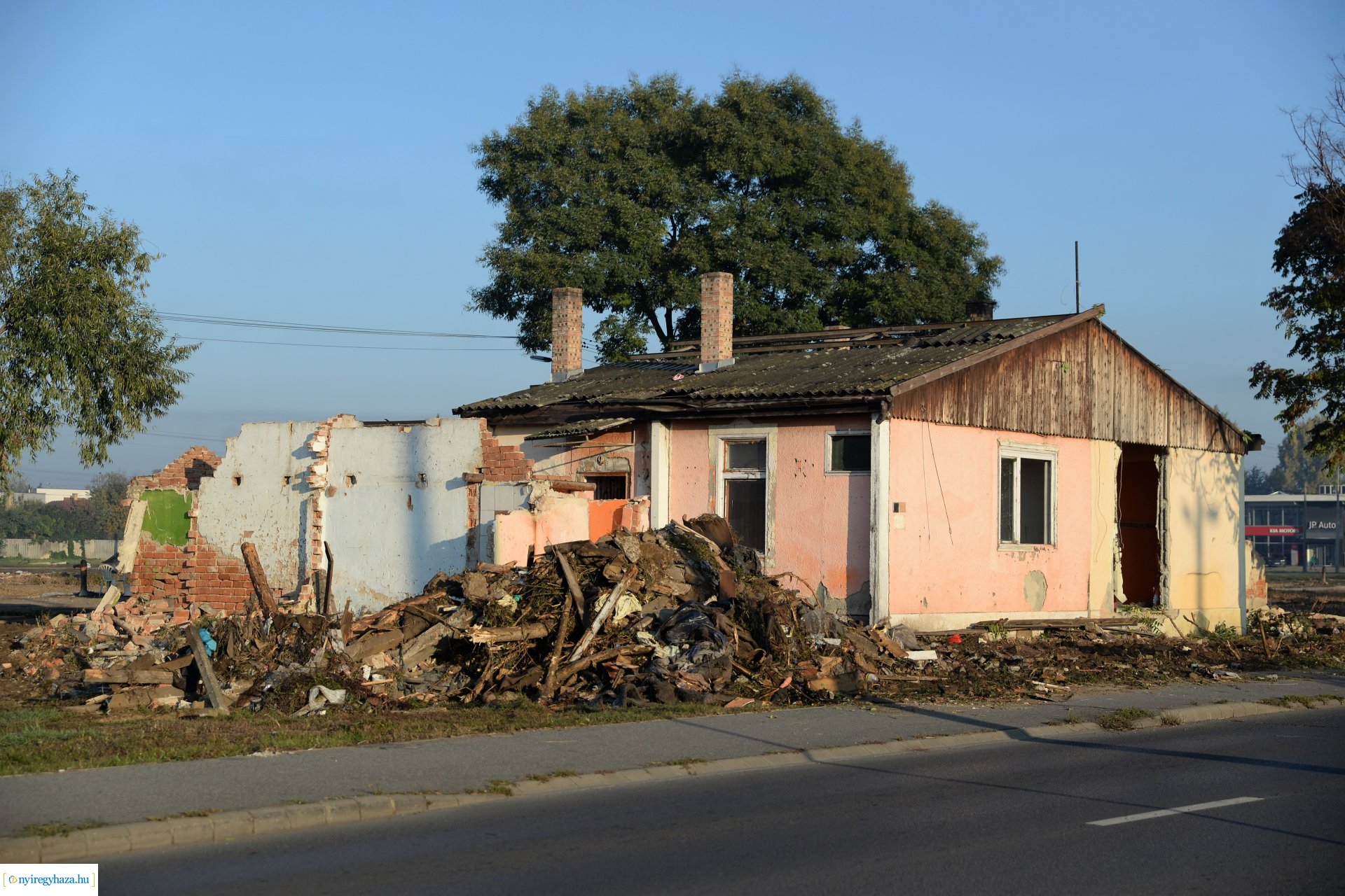 Befejeződött a Keleti lakótelep régi épületeinek elbontása