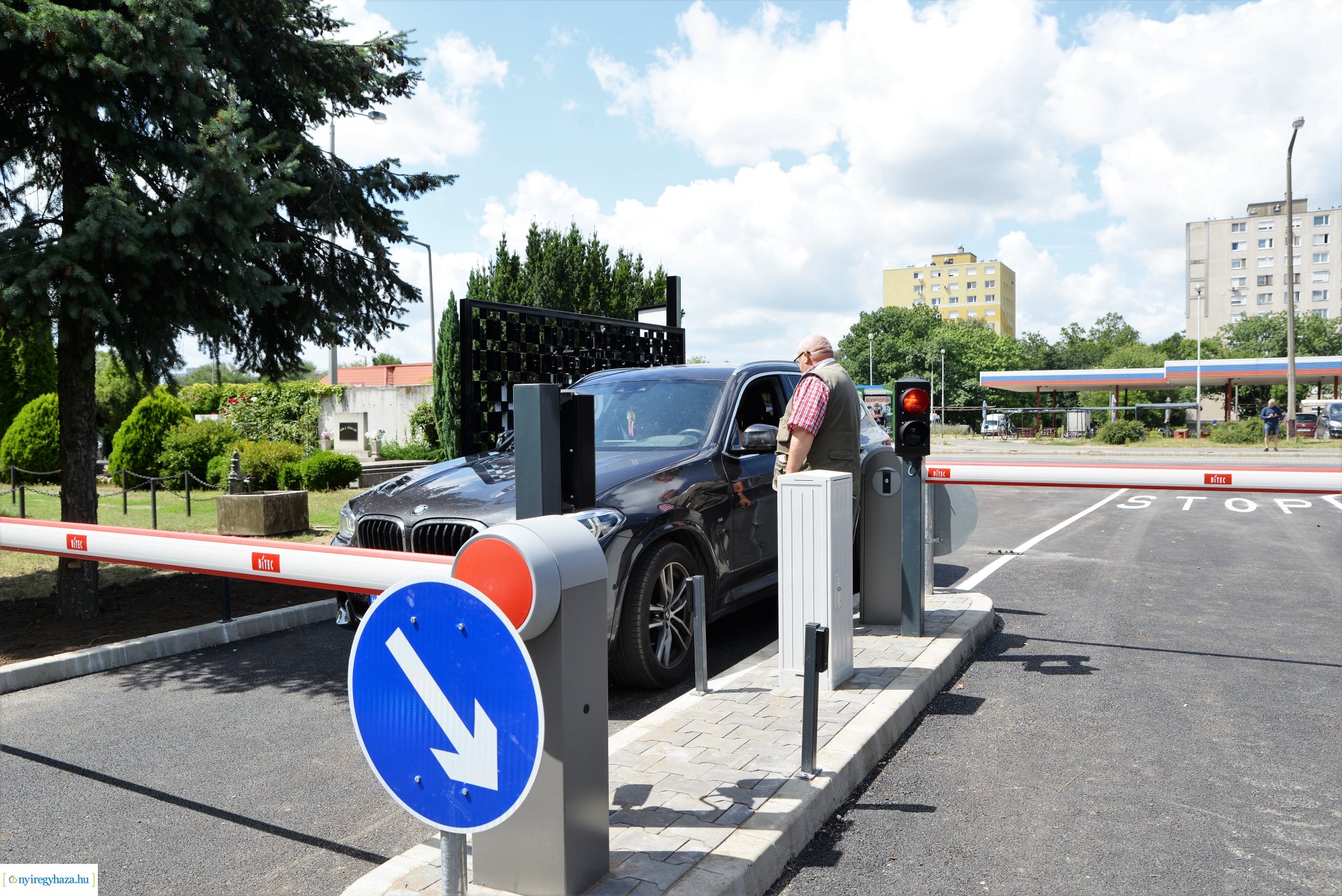 Befejeződött az Északi temető Korányi úti bejáratának felújítása