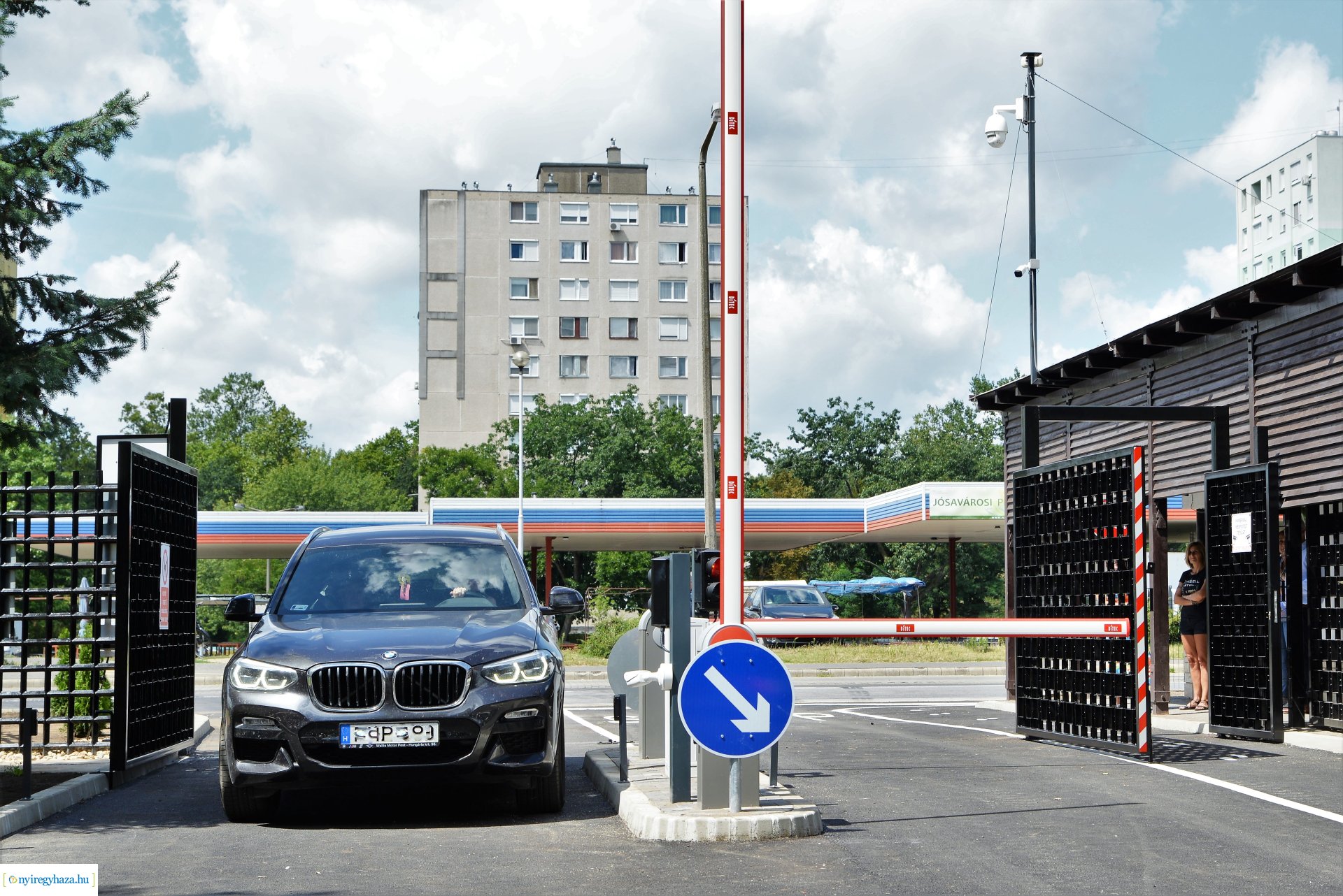 Befejeződött az Északi temető Korányi úti bejáratának felújítása