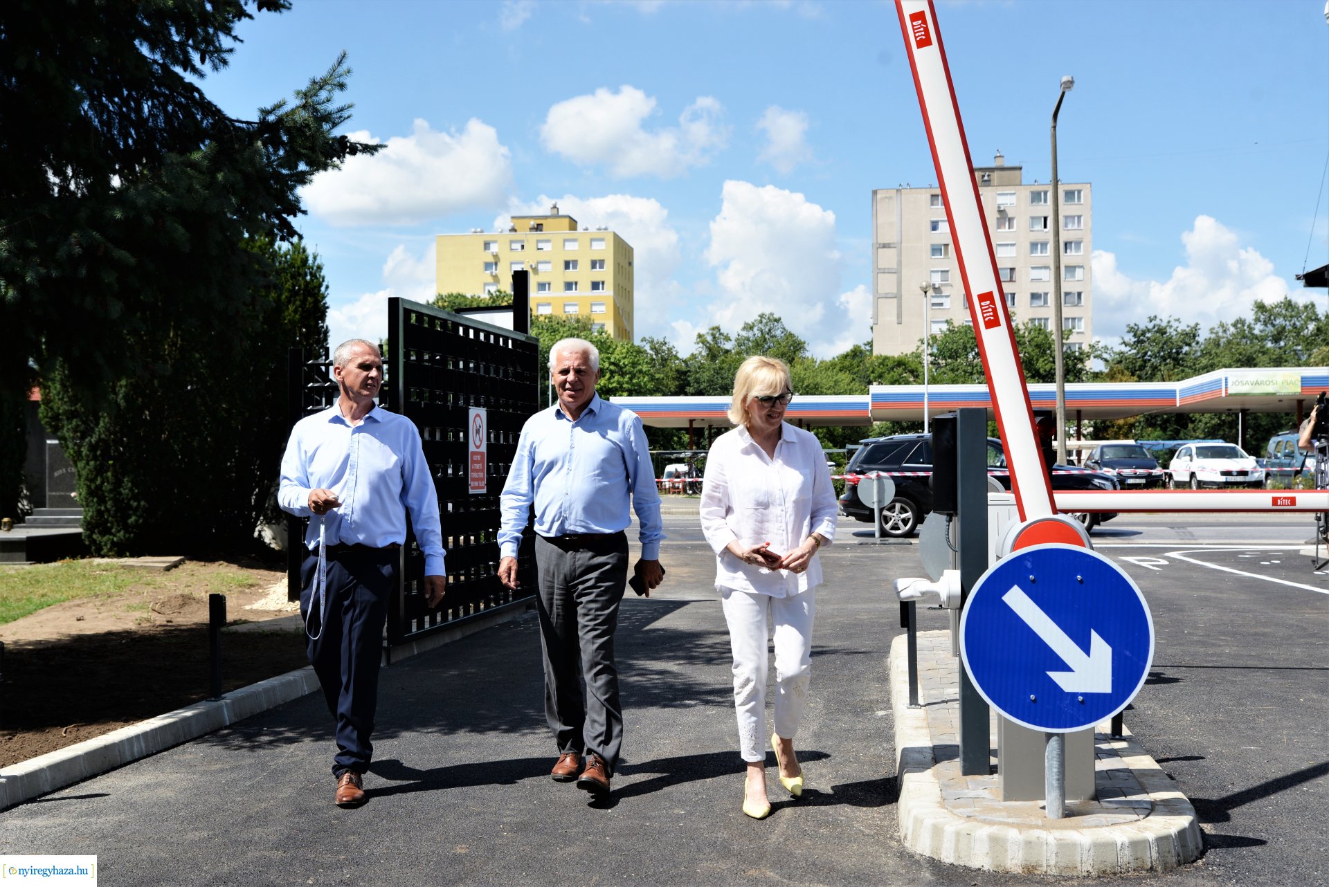 Befejeződött az Északi temető Korányi úti bejáratának felújítása