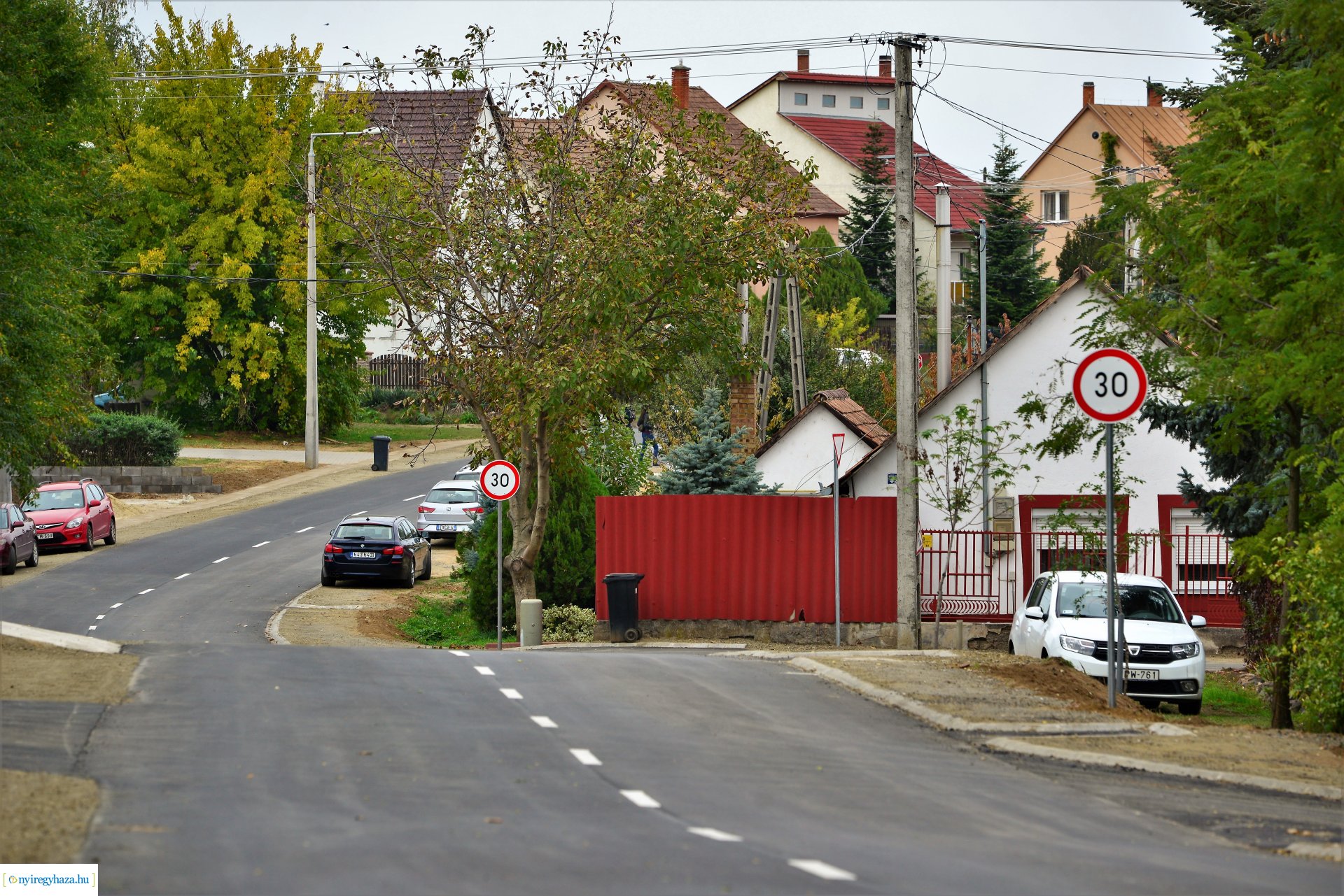 Bejárás a Kacagó utcán