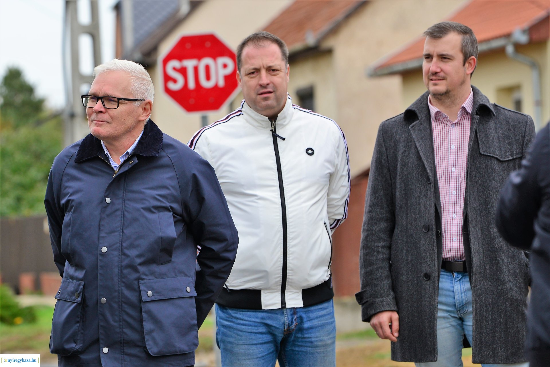 Bejárás a Kacagó utcán