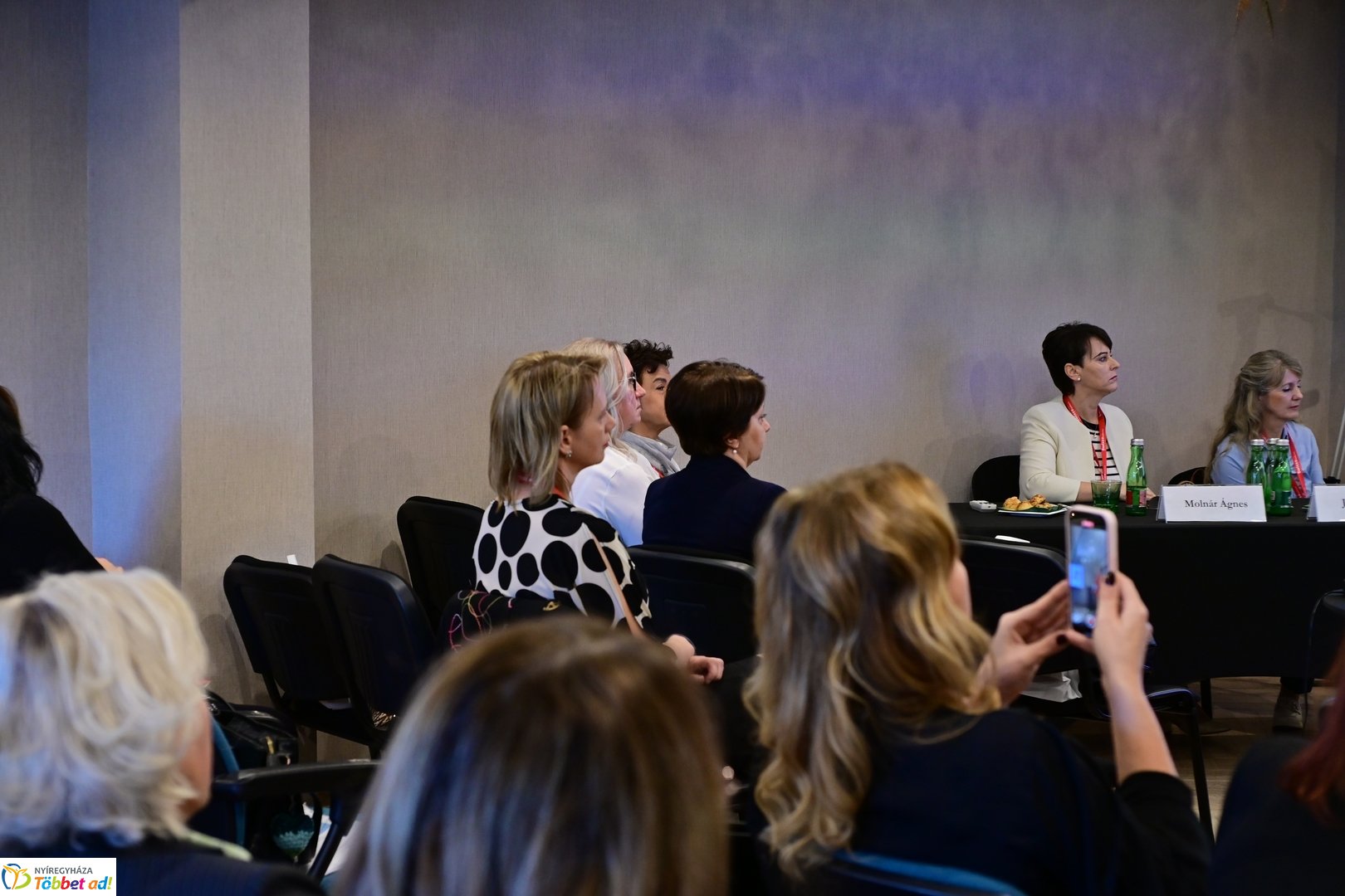 Belgyógyász kongresszus ülése 2025 novemberében