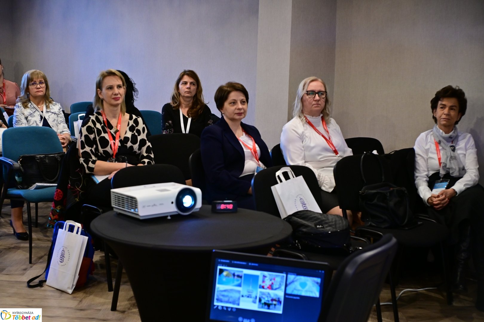 Belgyógyász kongresszus ülése 2025 novemberében