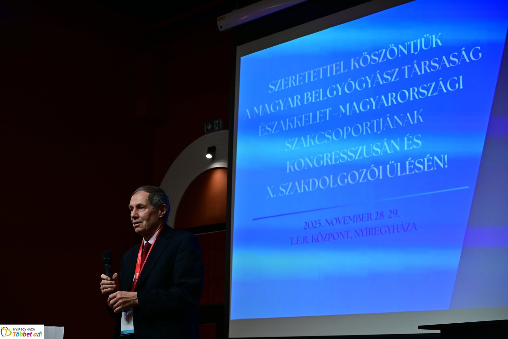 Belgyógyász kongresszus ülése 2025 novemberében