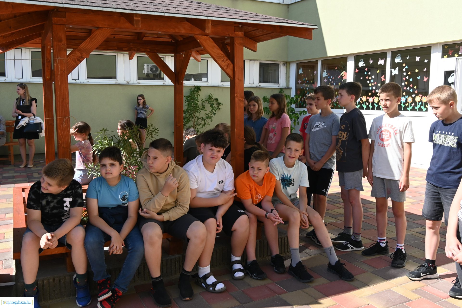 Belső udvar átadás a Kertvárosi Tagintézményben