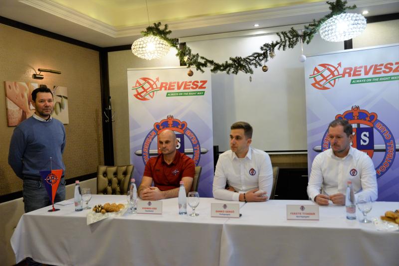 Bemutatta új vezetőedzőjét a Nyíregyháza Spartacus