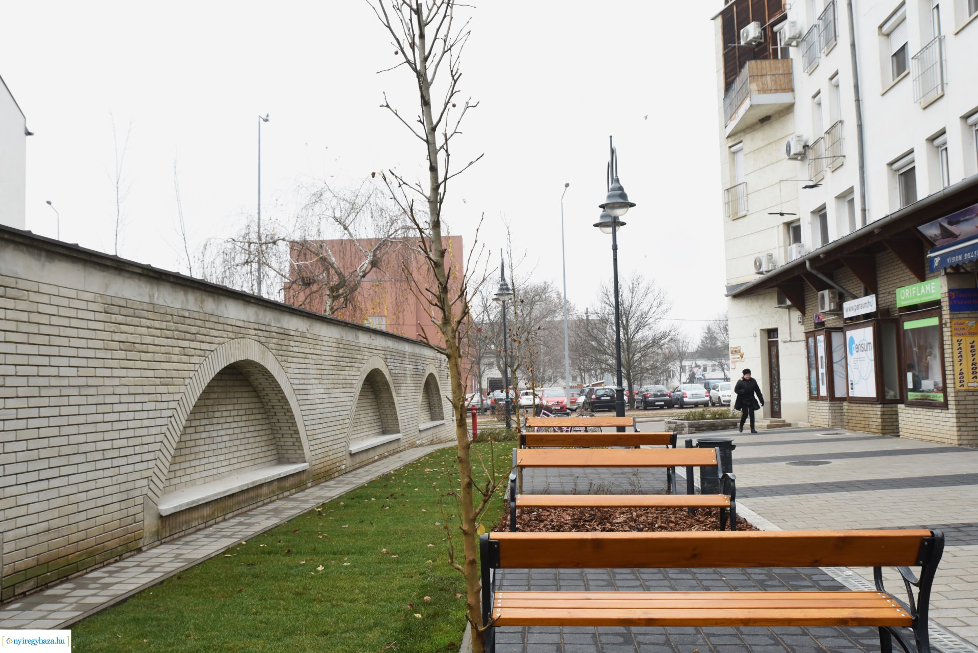 Bemutatták a megújult Szent Miklós teret az újságíróknak