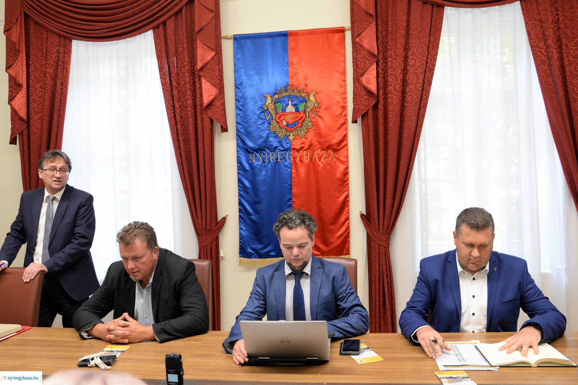 Bemutatták az új busz menetrendet