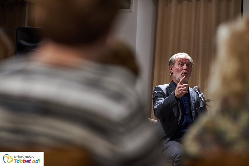 Bencs Esték - Gáspár Tibor