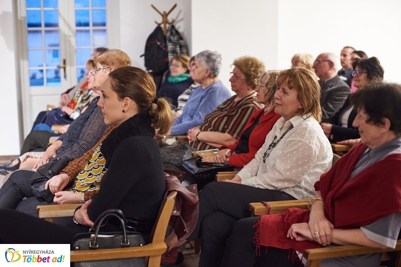 Bencs Esték - Gáspár Tibor