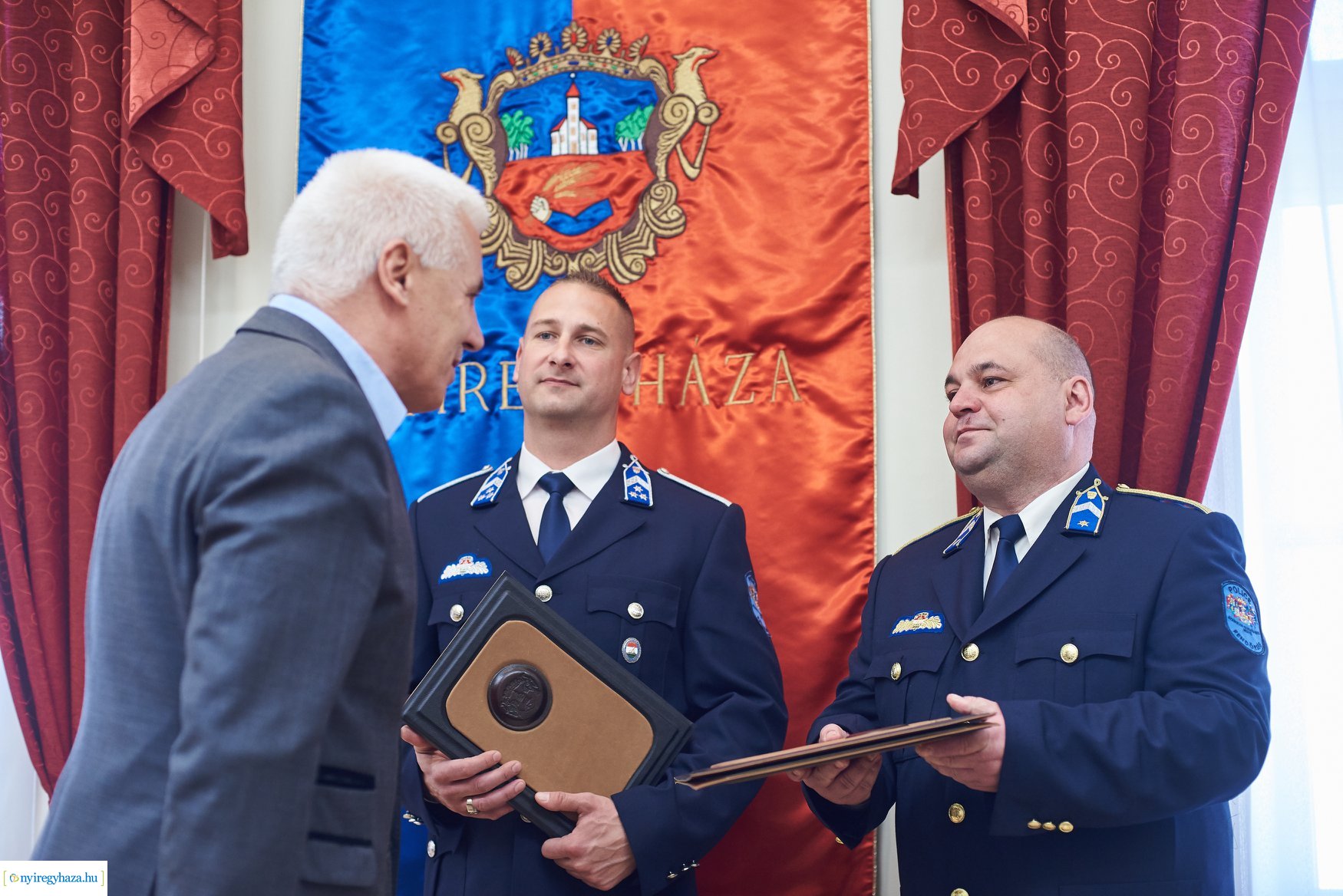 Bencs László emléklap