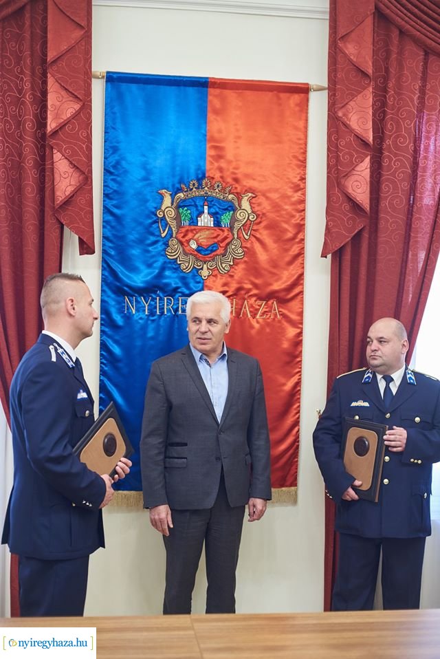 Bencs László emléklap