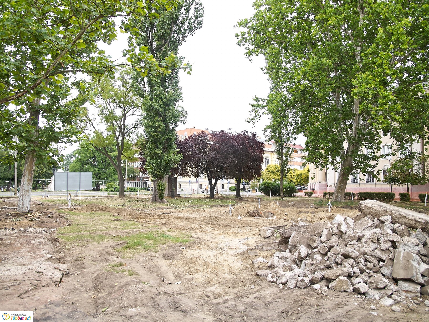 Benczúr-Bessenyi tér felújítása_2018.06.19.