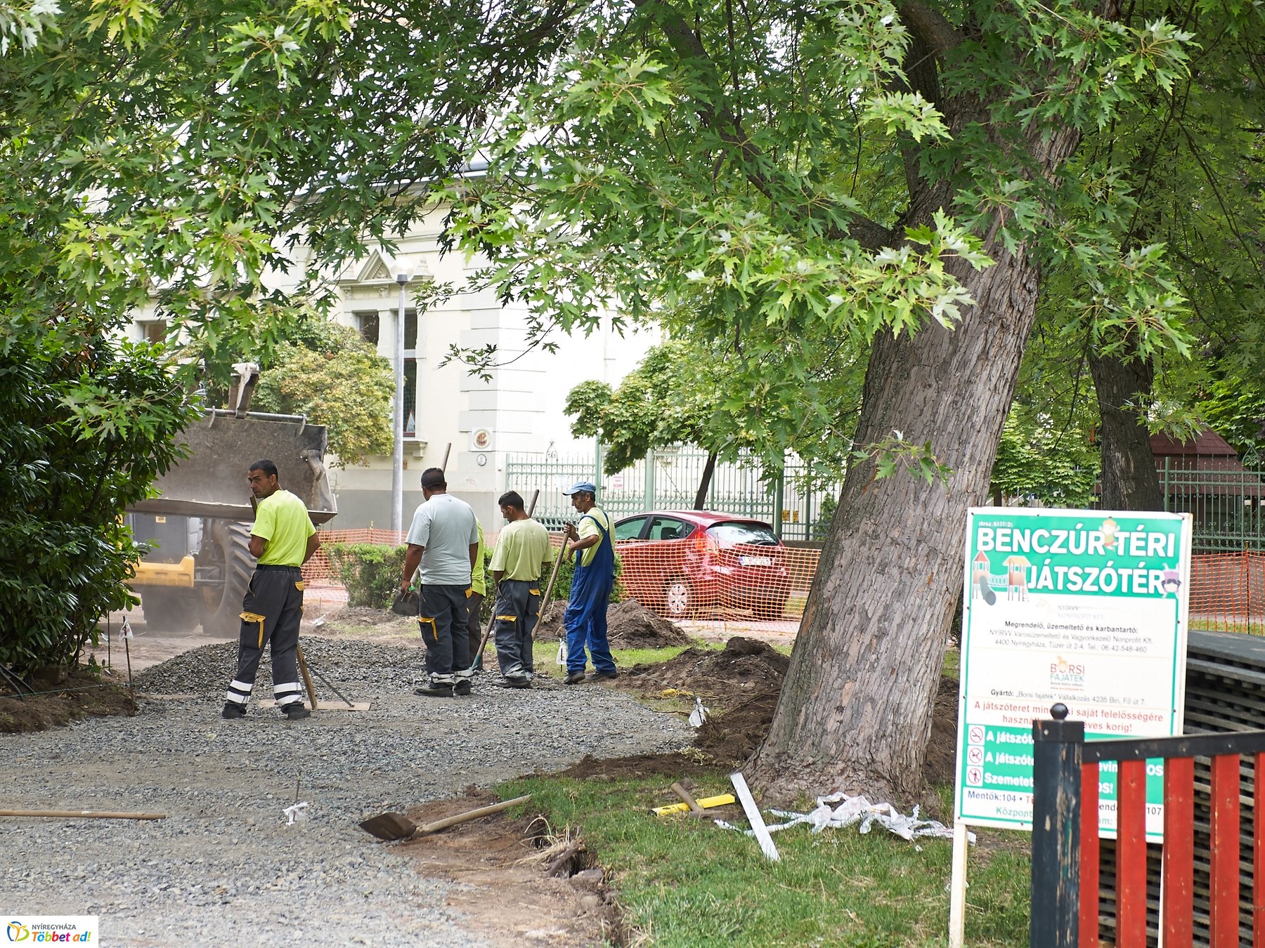 Benczúr-Bessenyi tér felújítása_2018.06.19.