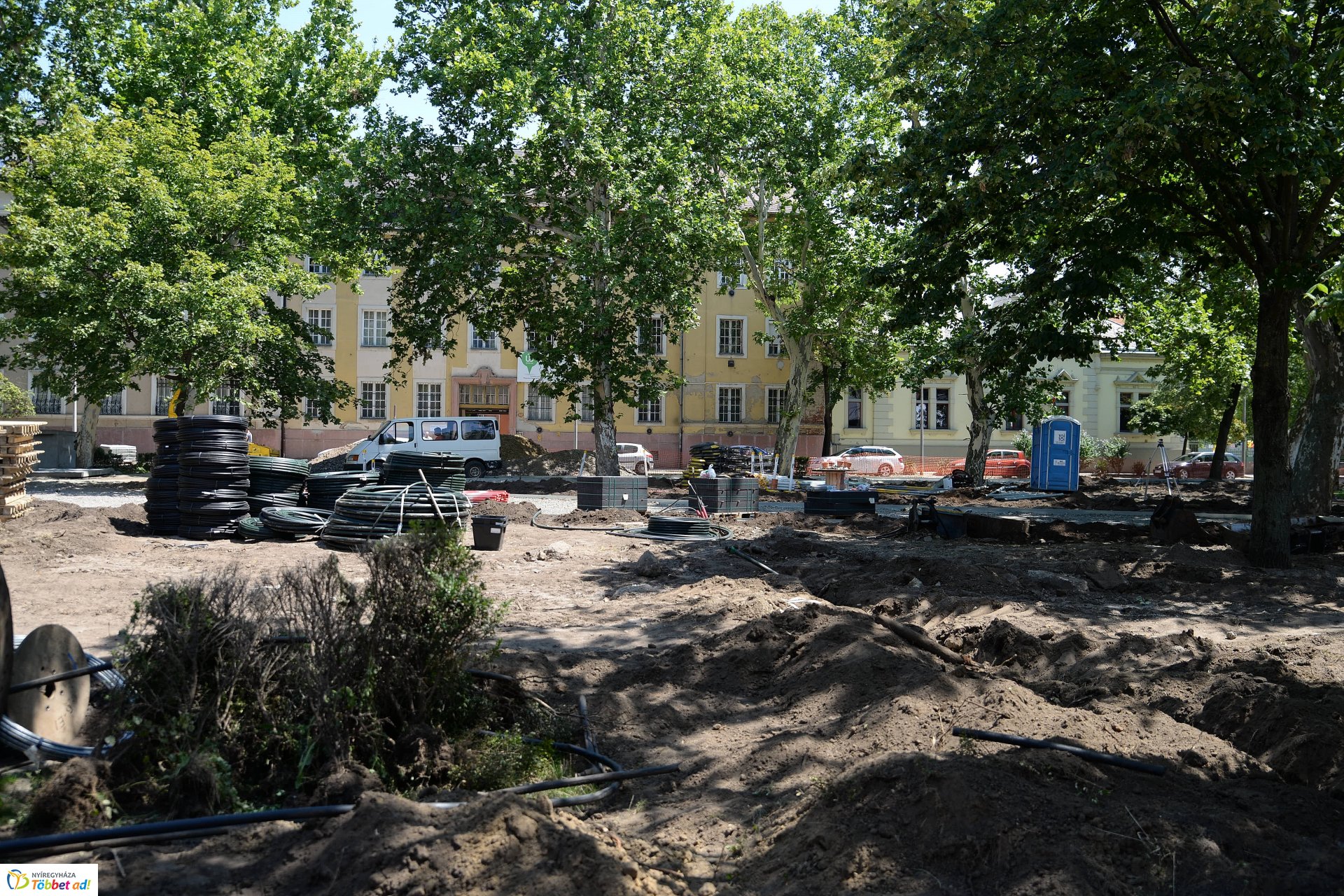 Benczúr-Bessenyi tér felújítása_2018.07.05.