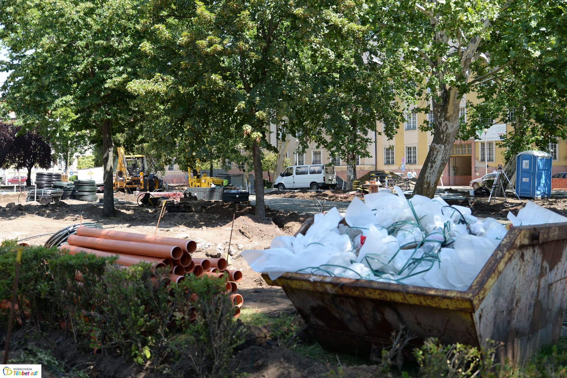 Benczúr-Bessenyi tér felújítása_2018.07.05.