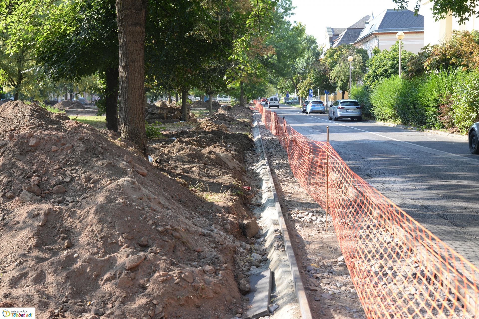 Benczúr-Bessenyi tér felújítása_2018.07.27.