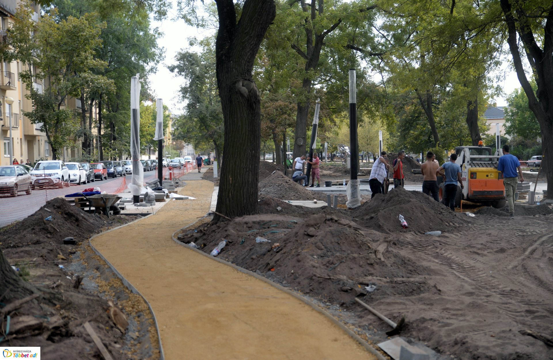 Benczúr-Bessenyi tér felújítása_2018.09.20.