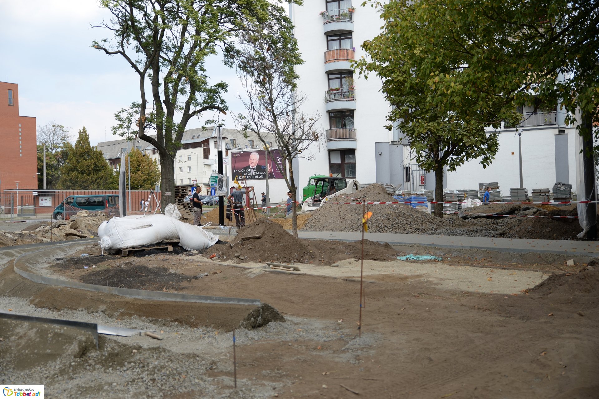 Benczúr-Bessenyi tér felújítása_2018.09.20.