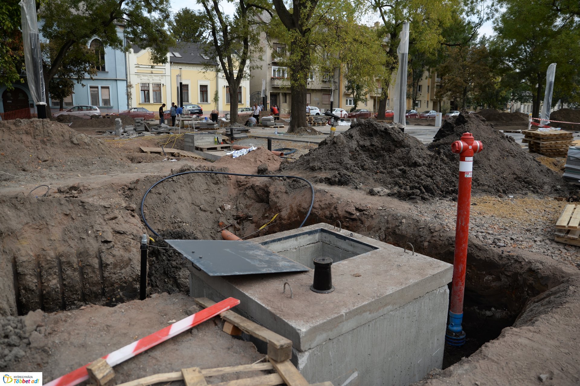 Benczúr-Bessenyi tér felújítása_2018.09.20.