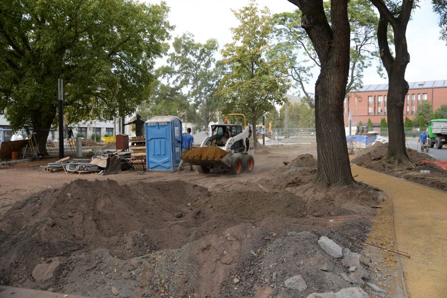 Benczúr-Bessenyi tér felújítása_2018.09.20.