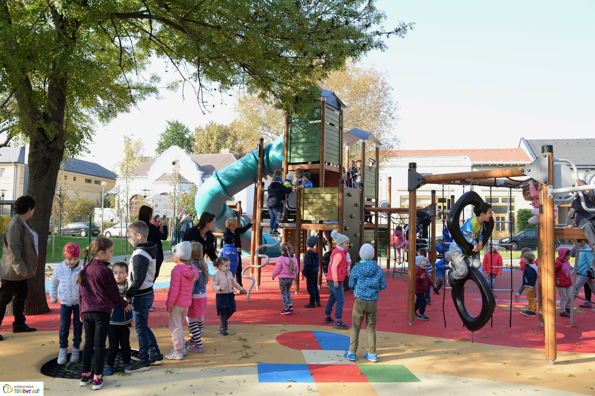 Benczúr-Bessenyi tér felújítása_2018.10.08.