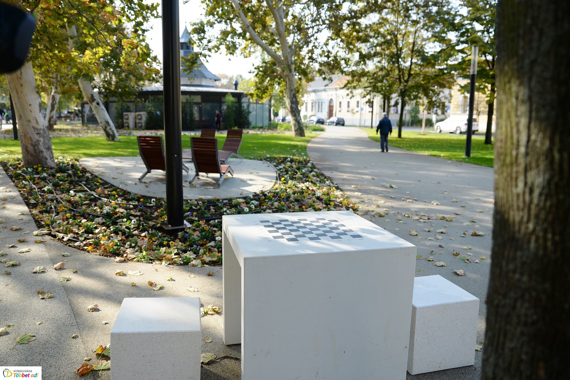 Benczúr-Bessenyi tér felújítása_2018.10.08.