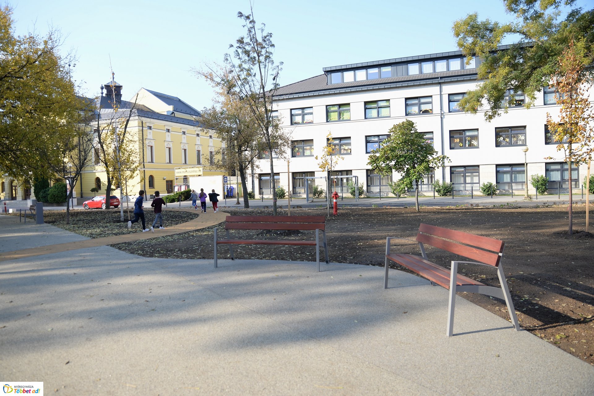 Benczúr-Bessenyi tér felújítása_2018.10.08.