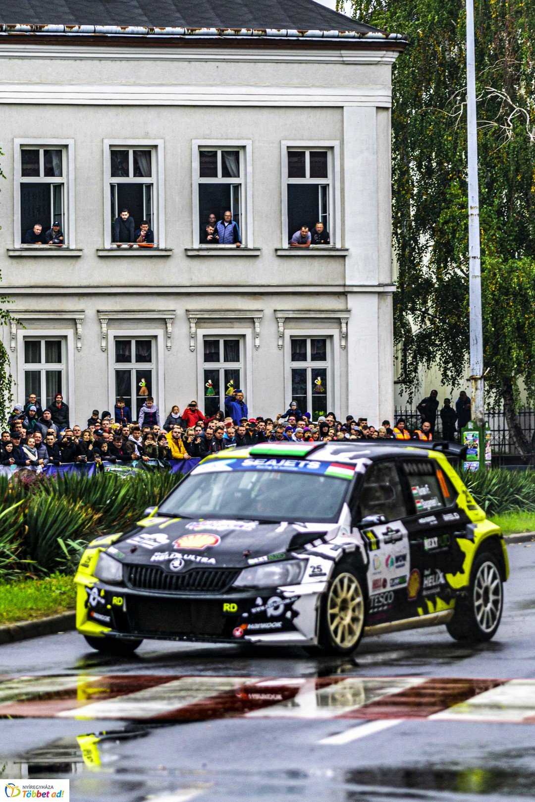 Benzingőz, gumicsikorgás... Ilyen volt a Nyíregyháza Rally EB