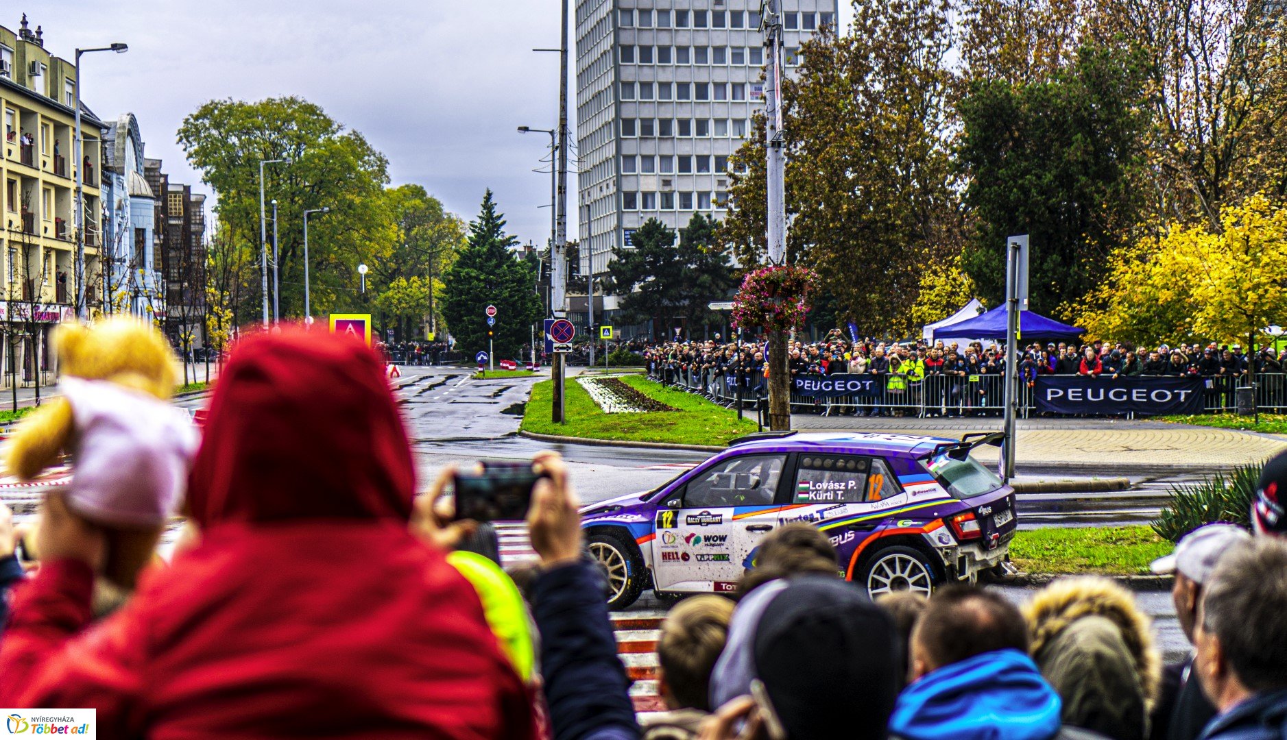 Benzingőz, gumicsikorgás... Ilyen volt a Nyíregyháza Rally EB