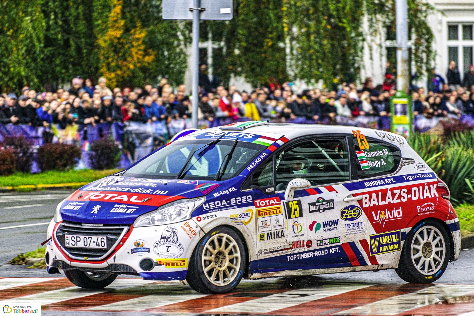 Benzingőz, gumicsikorgás... Ilyen volt a Nyíregyháza Rally EB